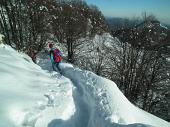 Giro ad anello da Fuipiano sulle prime nevi dello Zuc di Valbona, dei Canti e dei Tre Faggi il 24 novembre 2010 - FOTOGALLERY